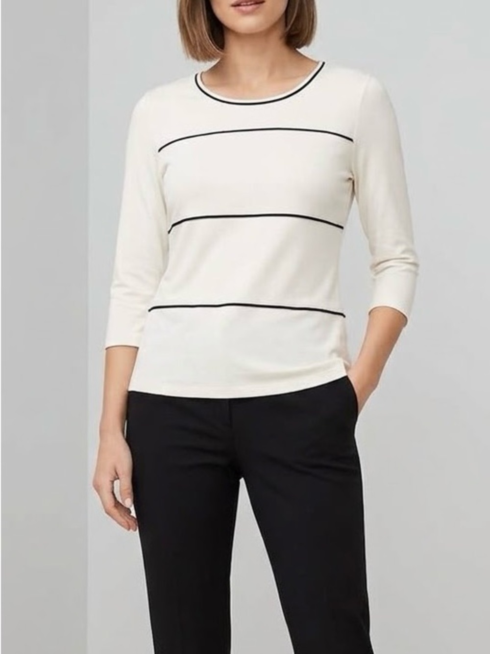 ANN TAYLOR Round Neck 3/4 Sleeve Blouse, Black Piped Seams Accent